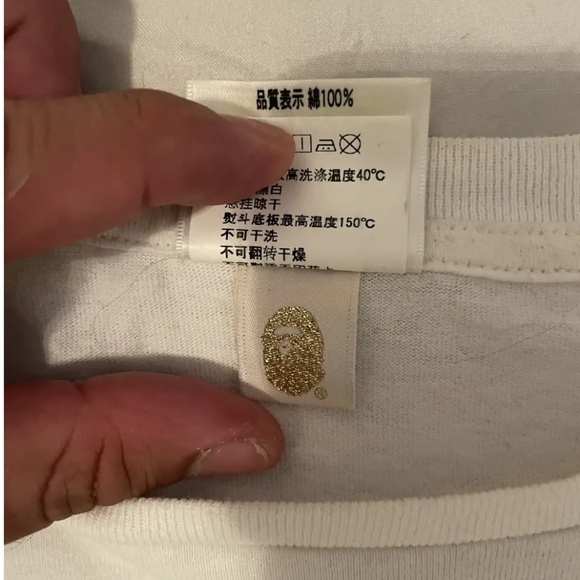 Bape X Universal studios X Jaws - Picture 5 of 6